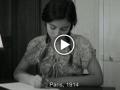 Video mit einer schreibenden jungen Frau